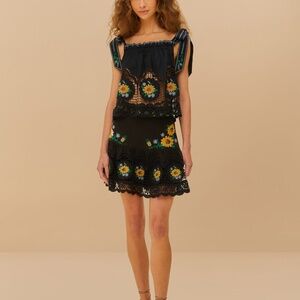 Black Cross Stitch Sunflower Richelieu LENZING™ ECOVERO™ Euroflax™ Mini Skirt